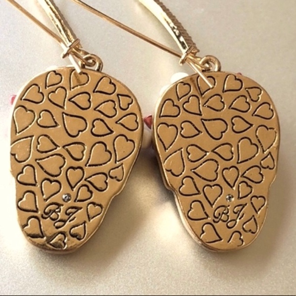 Betsey Johnson Skull Earrings - Picture 2 of 5